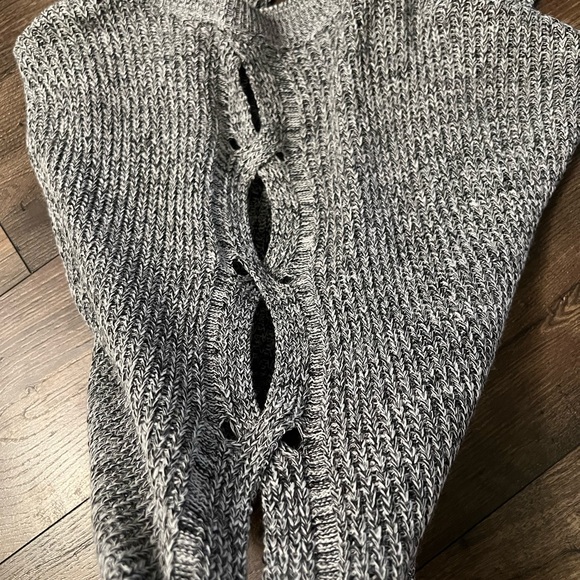 Express - Picture 2 of 3